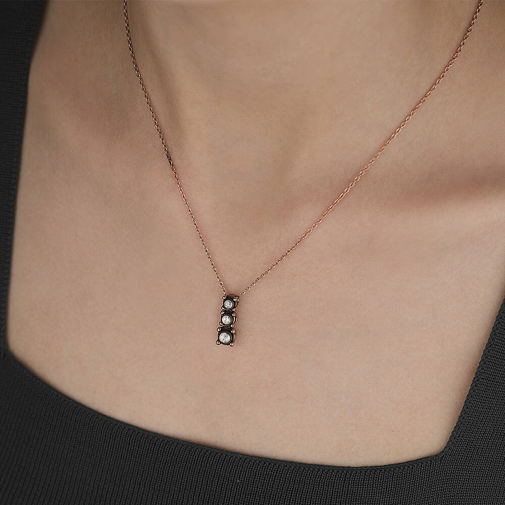 0.19 Karat Elmas Trio Kolye - 2